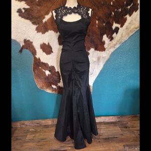 Xscape Black Lace Maxi Dress